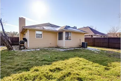 10204 Leatherwood Drive, Fort Worth, TX 76108 - Photo 17