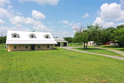 107 S Highway 14, Wortham, TX 76693 - Photo 3