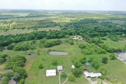 107 S Highway 14, Wortham, TX 76693 - Photo 35