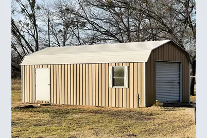 107 S Highway 14, Wortham, TX 76693 - Photo 33