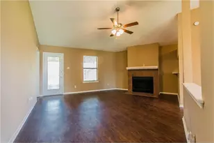 1080 W Hills Terrace, Saginaw, TX 76179 - Photo 3