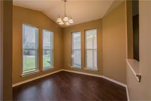 1080 W Hills Terrace, Saginaw, TX 76179 - Photo 5