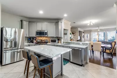 2328 Throckmorton Street, Dallas, TX 75219 - Photo 17