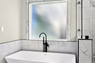 1401 Rambler Dr, Waco, TX 76710 - Photo 17