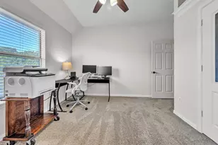 8805 Hidden Hill Dr, Fort Worth, TX 76179 - Photo 17