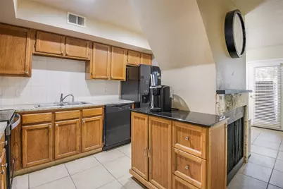 2311 Basil Drive #C106, Arlington, TX 76006 - Photo 11