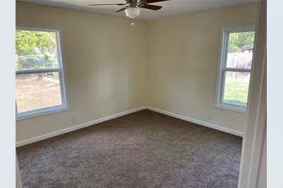 403 1st Street, Whitesboro, TX 76273 - Photo 7