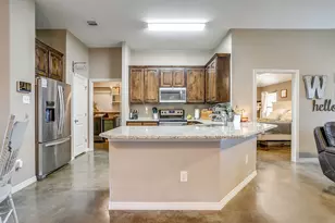 608 Brandt St, Grandview, TX 76050 - Photo 15