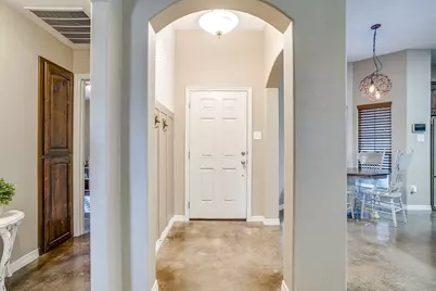 608 Brandt Street, Grandview, TX 76050 - Photo 5