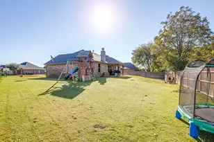 608 Brandt St, Grandview, TX 76050 - Photo 37