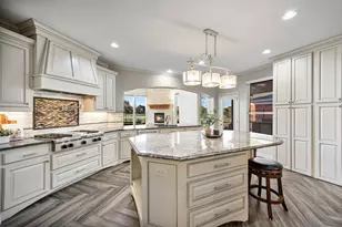 10205 Fairway Vista Dr, Rowlett, TX 75089 - Photo 13