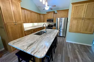 197 Holly Hill Cir, Holly Lake Ranch, TX 75765 - Photo 7