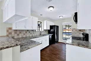 710 Cimarron Trail, Irving, TX 75063 - Photo 17