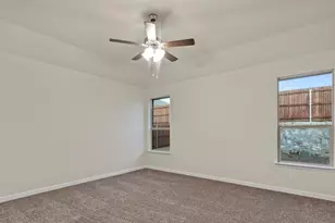 10388 Sarasota St, Grand Prairie, TX 76065 - Photo 15