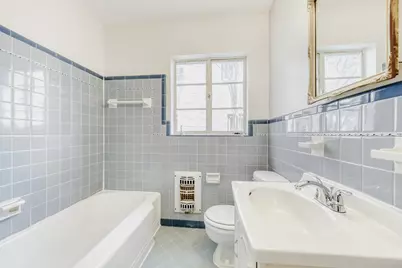 6918 Vivian Avenue, Dallas, TX 75223 - Photo 19