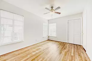 6918 Vivian Ave, Dallas, TX 75223 - Photo 17