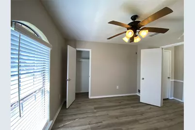 2311 Kingsford Court, Arlington, TX 76017 - Photo 17