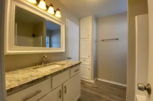 2311 Kingsford Ct, Arlington, TX 76017 - Photo 13