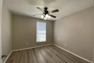 2311 Kingsford Ct, Arlington, TX 76017 - Photo 19