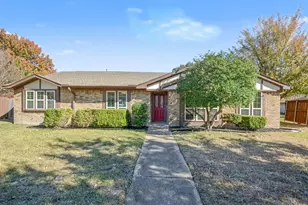 2304 Twilight Cir, Plano, TX 75093 - Photo 3