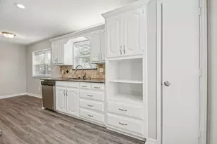 2304 Twilight Cir, Plano, TX 75093 - Photo 11