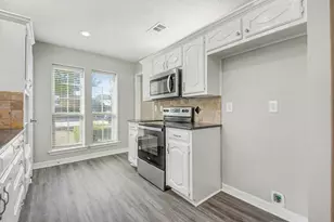 2304 Twilight Cir, Plano, TX 75093 - Photo 9