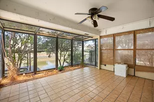 706 Tahiti Dr, Granbury, TX 76048 - Photo 19