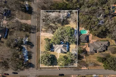 201 Cobblestone Lane, Crawford, TX 76638 - Photo 3