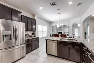 10105 Eagle Pass Pl, McKinney, TX 75071 - Photo 5