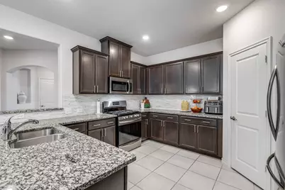 10105 Eagle Pass Place, McKinney, TX 75071 - Photo 13