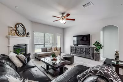 10105 Eagle Pass Place, McKinney, TX 75071 - Photo 7