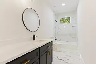 150 Bandera Cir, Payne Springs, TX 75156 - Photo 11