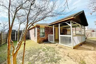 3808 Summer Hill Dr, Balch Springs, TX 75180 - Photo 11