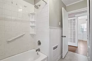 703 Featherston St, Cleburne, TX 76033 - Photo 23