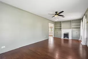 703 Featherston St, Cleburne, TX 76033 - Photo 7