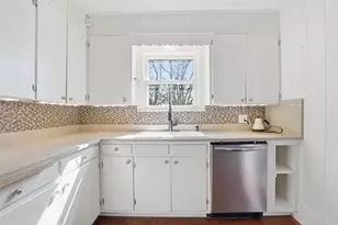 703 Featherston St, Cleburne, TX 76033 - Photo 15