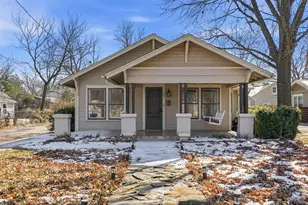 703 Featherston St, Cleburne, TX 76033 - Photo 3