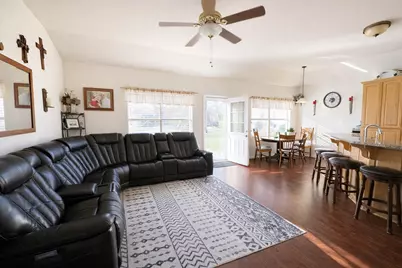 516 N Grafton, Dublin, TX 76446 - Photo 3