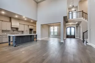 1317 Black Walnut Ln, Arlington, TX 76005 - Photo 5