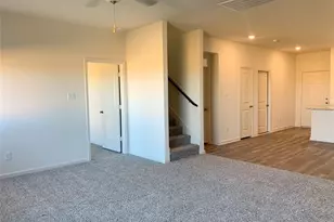 13704 Logan Pass Dr, Ponder, TX 76259 - Photo 9