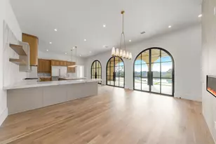 10717 Arrowhead Point Dr, Fort Worth, TX 76179 - Photo 9