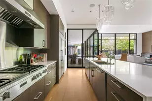 5420 Surrey Cir, Dallas, TX 75209 - Photo 17