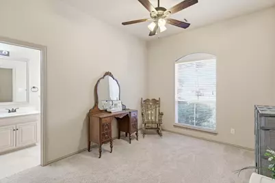 3318 Summergrove Drive, Arlington, TX 76001 - Photo 25