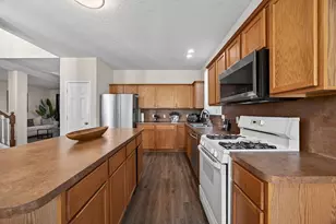 3330 Midstream Ct, Mesquite, TX 75181 - Photo 11