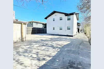 4811 Live Oak Street, Dallas, TX 75204 - Photo 37