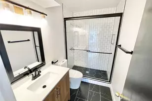 4811 Live Oak St, Dallas, TX 75204 - Photo 21