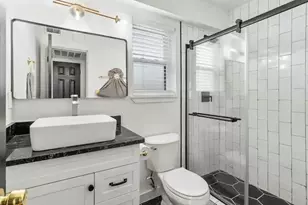 4811 Live Oak St, Dallas, TX 75204 - Photo 11