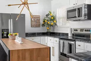 4811 Live Oak St, Dallas, TX 75204 - Photo 7