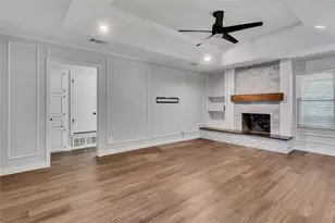 1301 Oak Timber Dr, Euless, TX 76039 - Photo 9