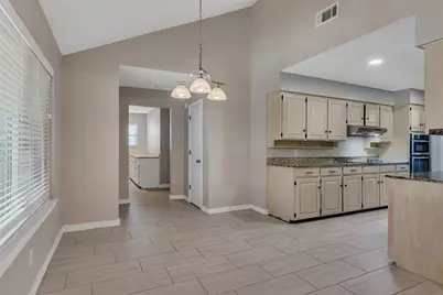 1301 Oak Timber Drive, Euless, TX 76039 - Photo 17